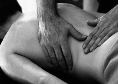 Massage doux du dos